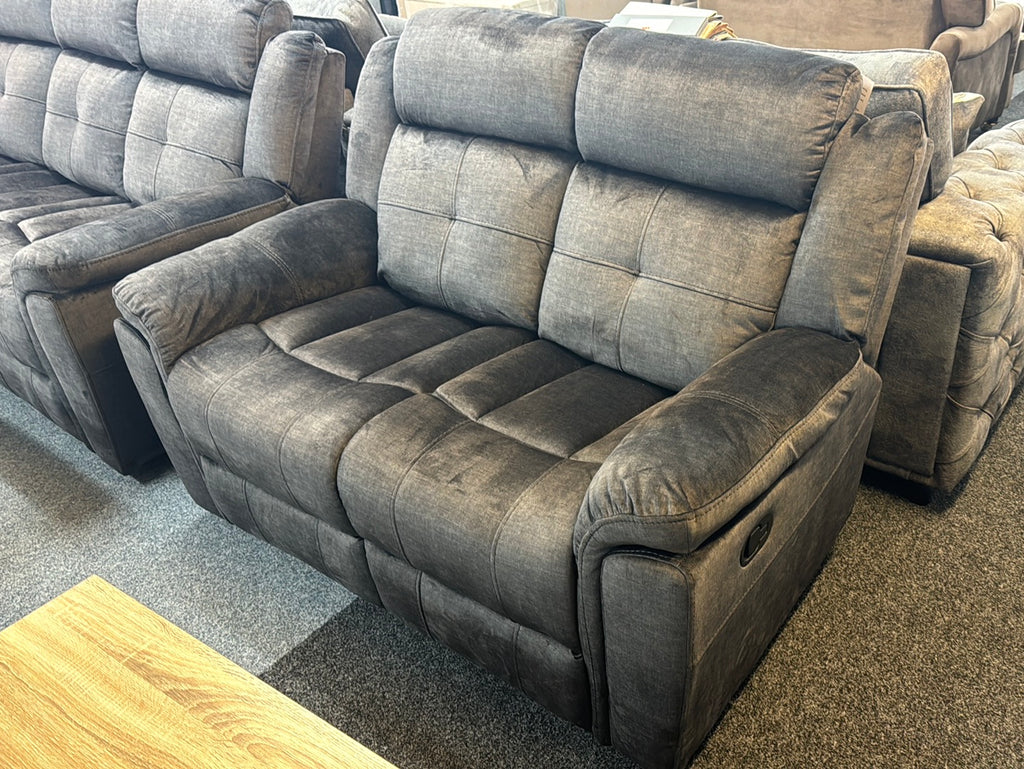 Texaco 3+2 Reclining Sofas Grey with drop down drinks console